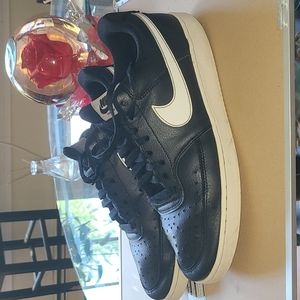 Mens Nike Court Vision